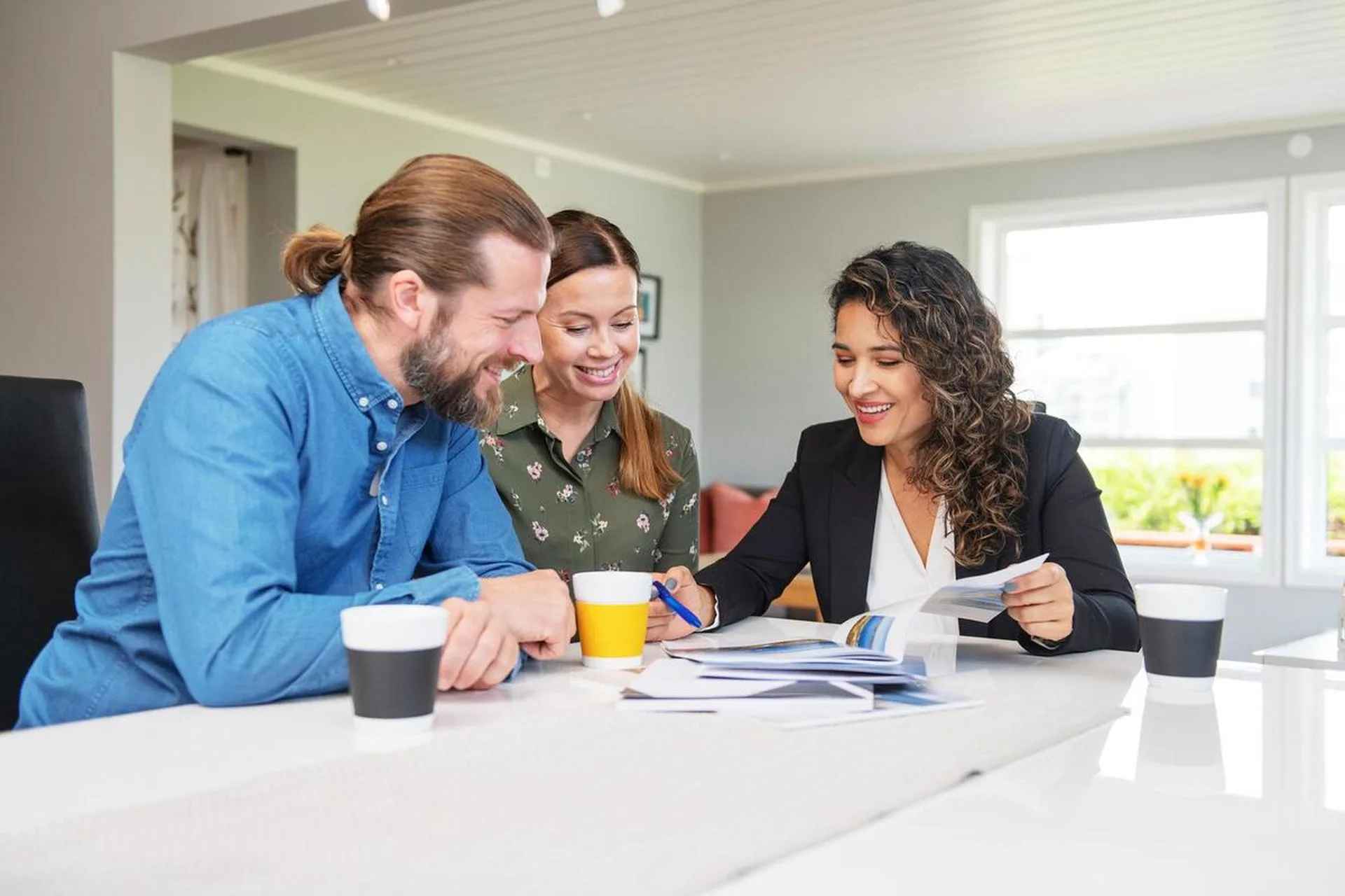 EIENDOMSMEGLER 1 – bilde 1